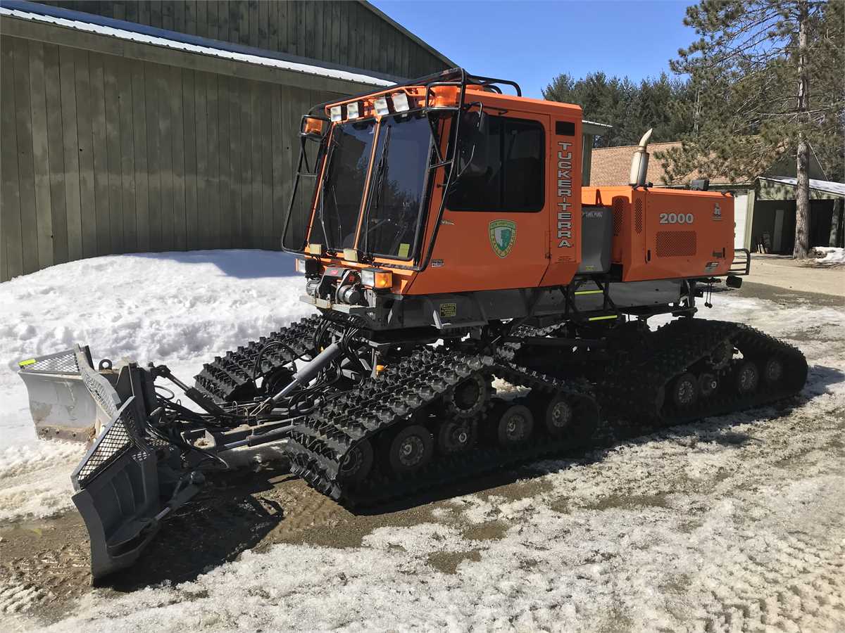 2005 Tucker Sno-Cat